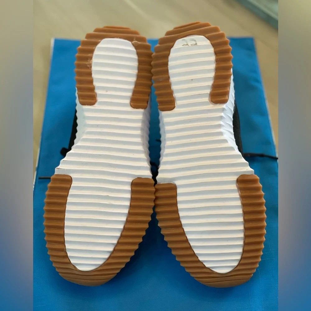 U.S. Polo Assn. Sneakers- Black - Picture 6 of 6